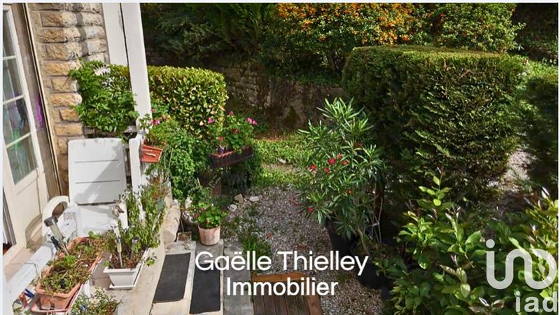 Loft - 121 m² - 3 pièces