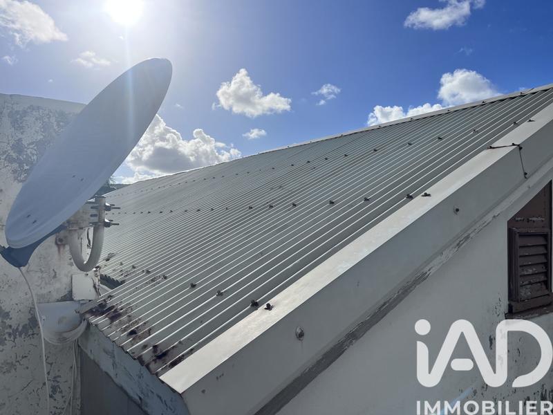 Maison - 250 m² - 8 pièces