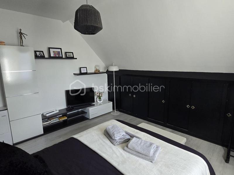 Pavillon - 155 m² - 6 pièces