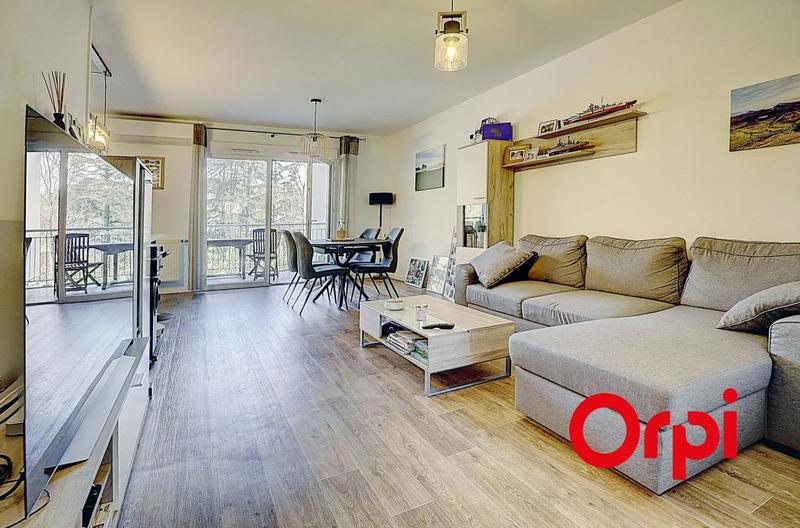 Appartement - 70 m² - 3 pièces