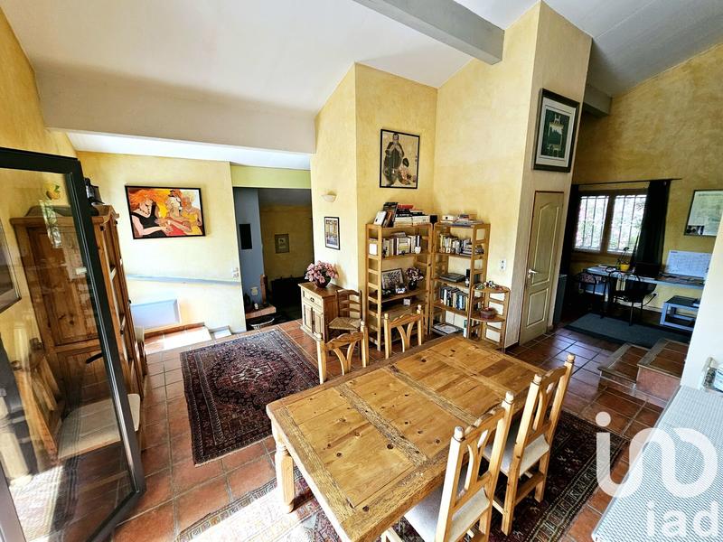 Maison - 140 m² - 4 pièces