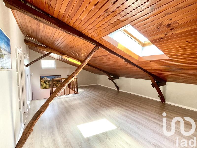 Maison - 175 m² - 6 pièces