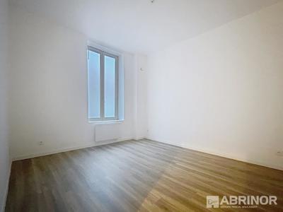 Maison - 65 m² - 4 pièces