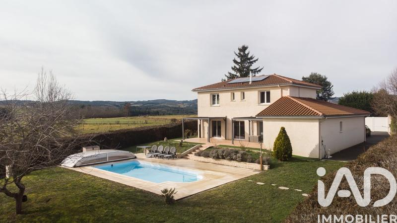 Maison - 150 m² - 5 pièces