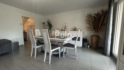 Maison - 85 m² - 5 pièces