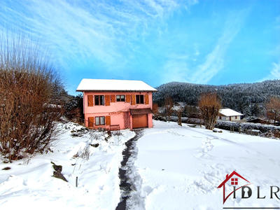 Maison - 110 m² - 6 pièces