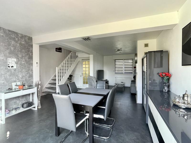 Maison - 123 m² - 5 pièces