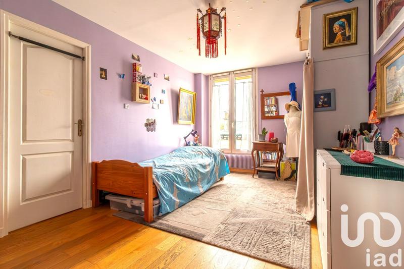 Appartement - 81 m² - 4 pièces