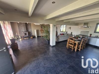 Maison - 104 m² - 4 pièces