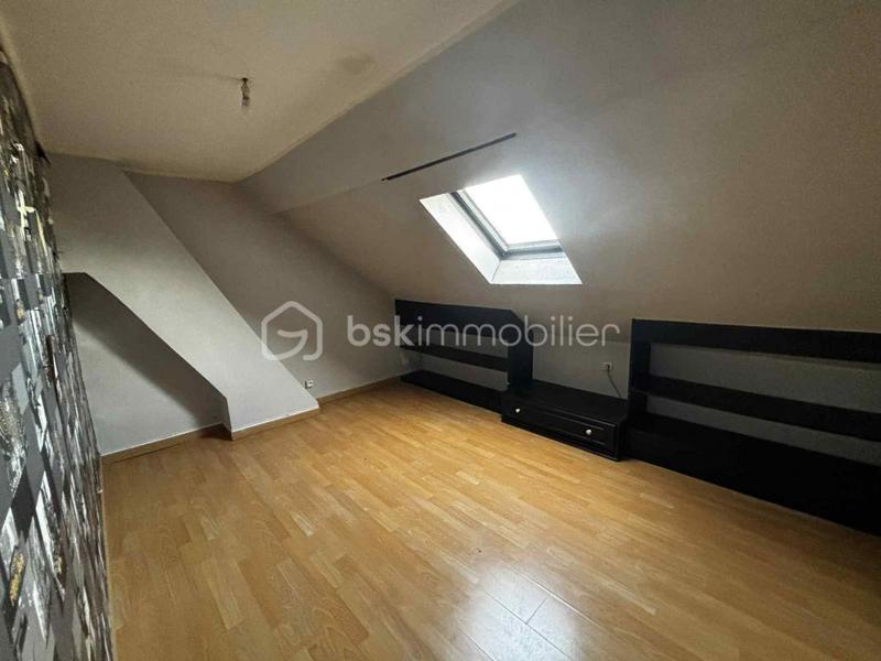 Maison - 82 m² - 5 pièces