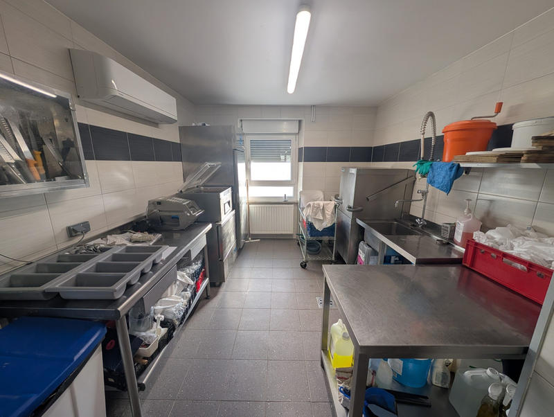 Fonds de commerce - Hôtellerie / Restauration - 171 m²