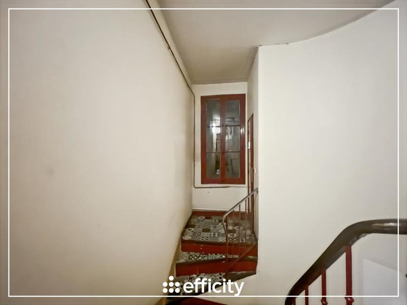 Appartement ancien - 18 m² - 1 pièce