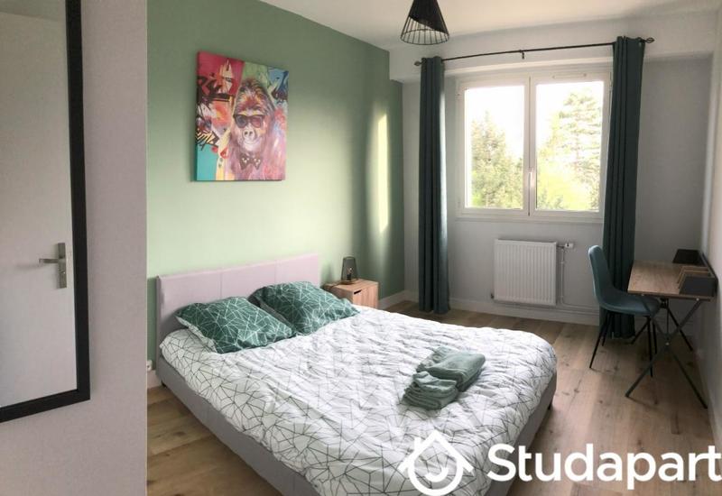 Chambre - 12 m² - 1 pièce