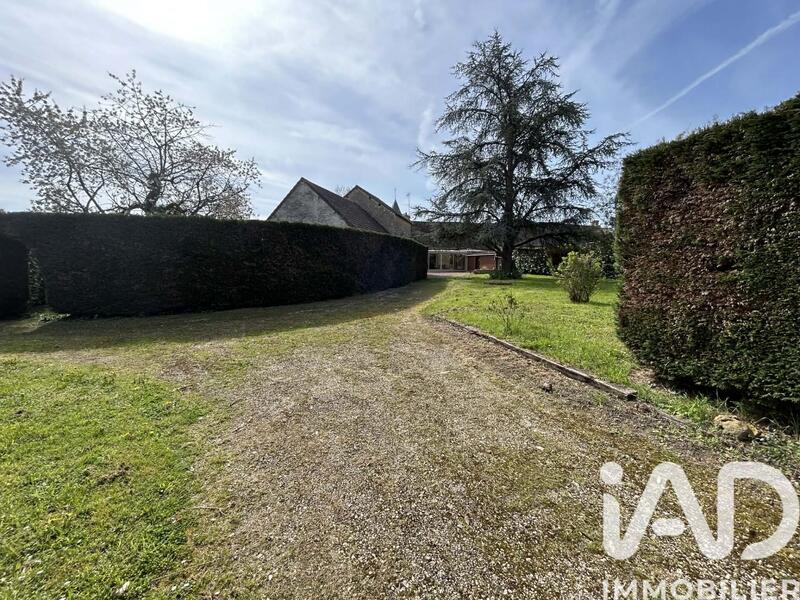 Maison - 93 m² - 6 pièces