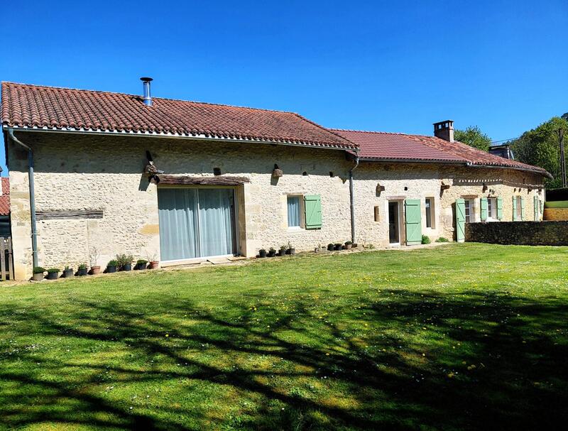 Maison - 185 m² - 6 pièces