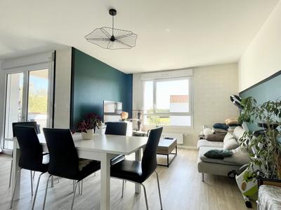 Appartement - 62 m² - 3 pièces