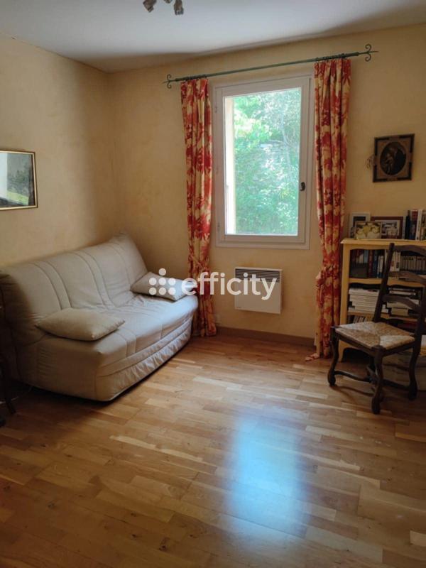 Villa - 175 m² - 8 pièces