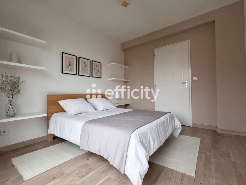 Appartement - 75 m² - 3 pièces