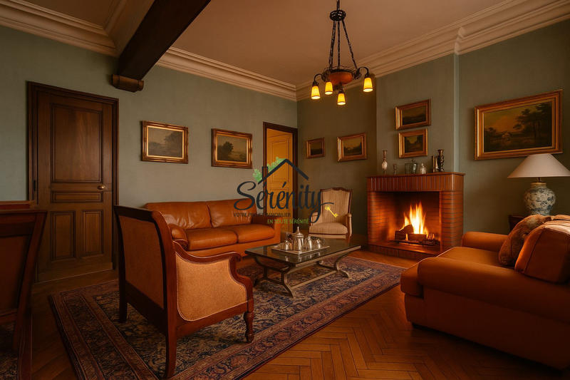 Maison - 243 m² - 8 pièces