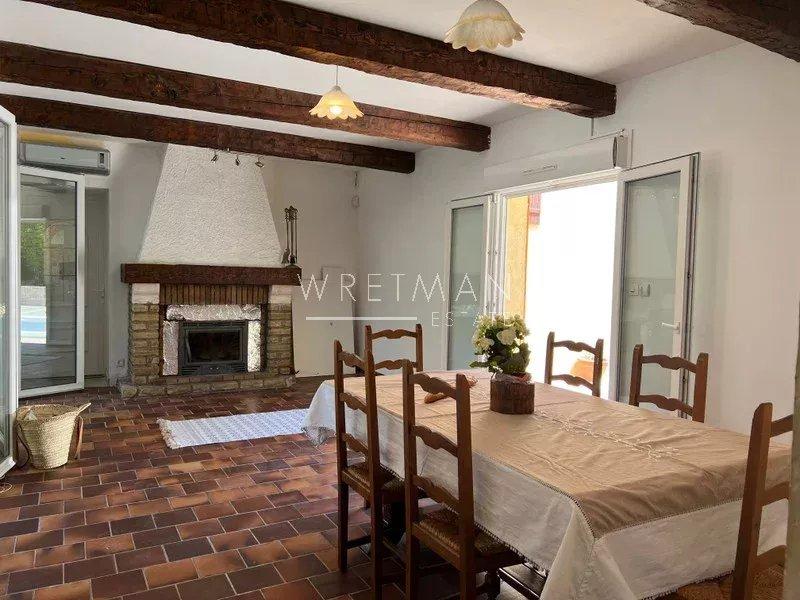 Maison - 140 m² - 7 pièces