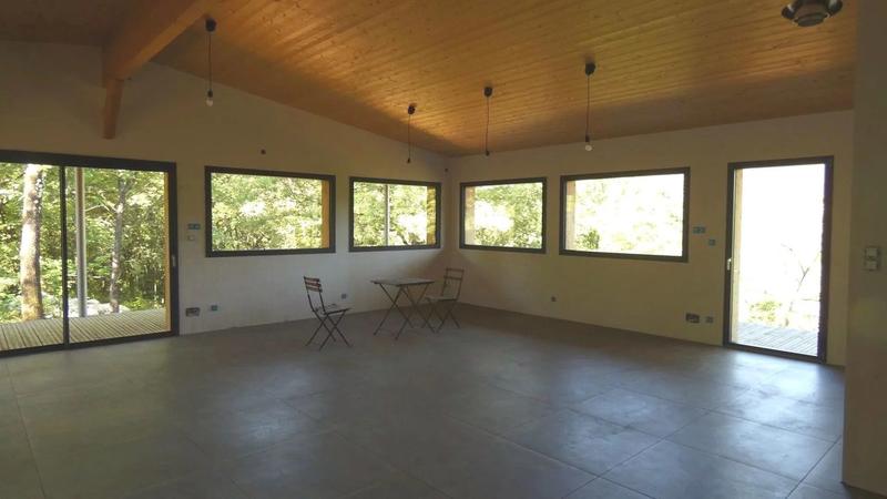 Maison de bois - 149 m² - 6 pièces