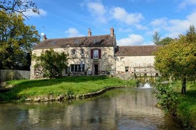 Moulin - 200 m² - 7 pièces