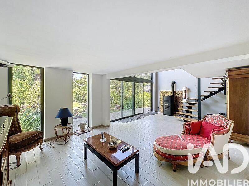 Maison - 109 m² - 6 pièces