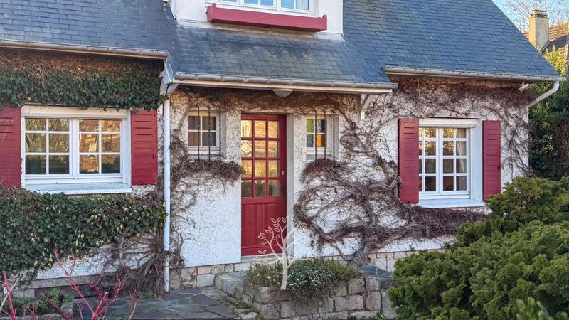 Maison d'architecte - 160 m² - 5 pièces