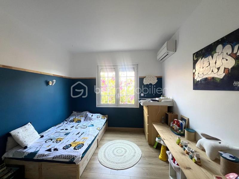 Maison - 280 m² - 7 pièces