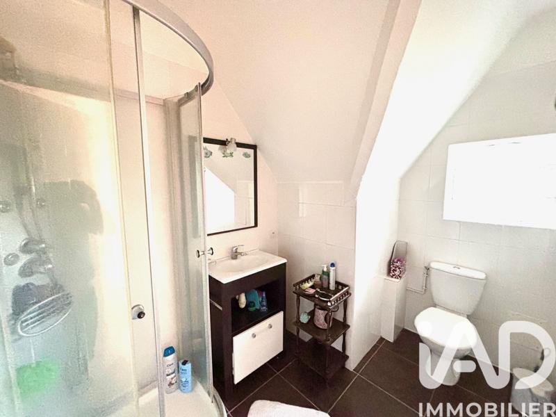 Maison - 162 m² - 8 pièces