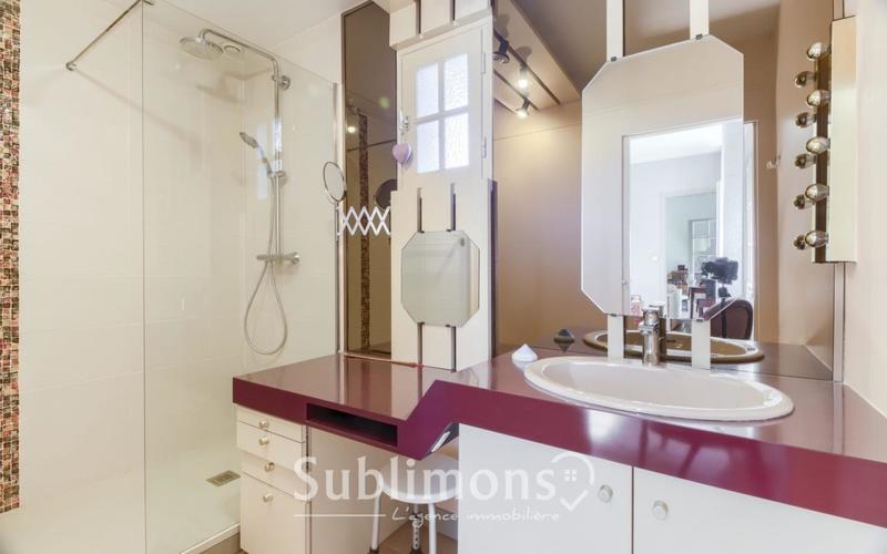 Maison - 168 m² - 7 pièces