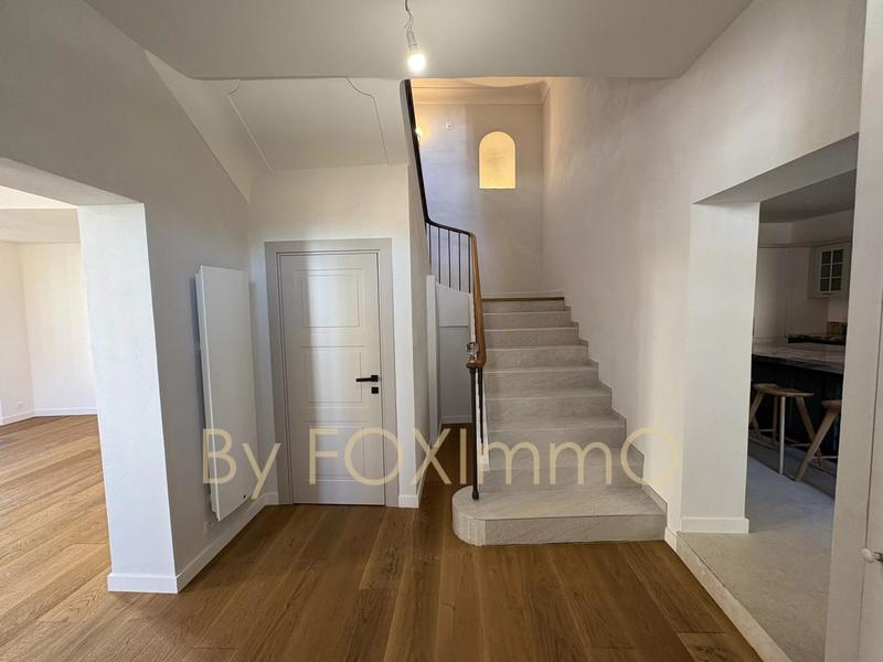 Maison de village - 209 m² - 8 pièces