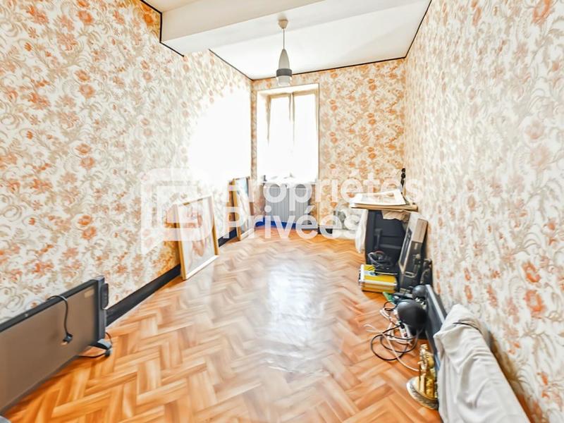 Maison - 97 m² - 5 pièces