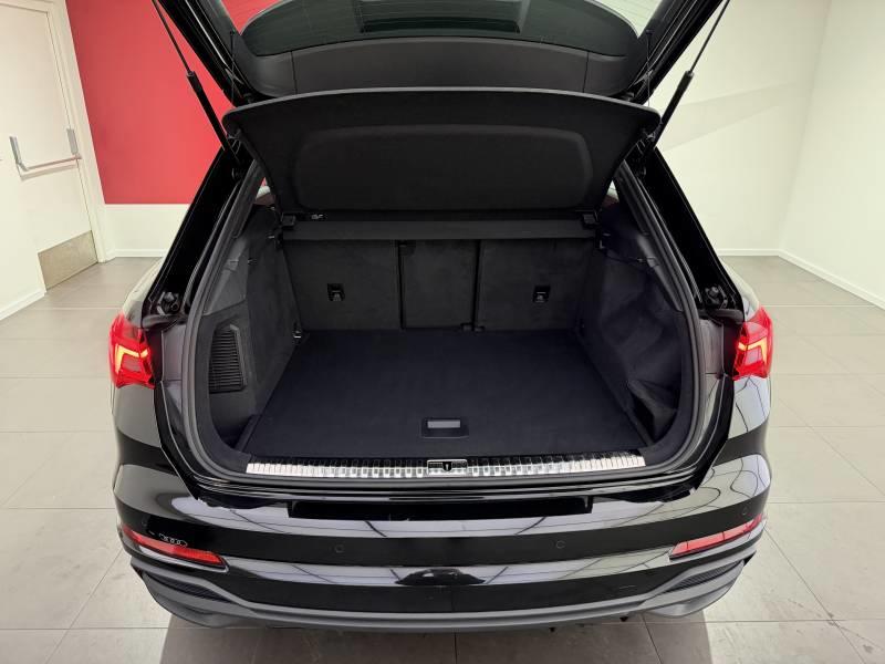 Audi Q3 45 TFSIe 245 ch s tronic 6 s line