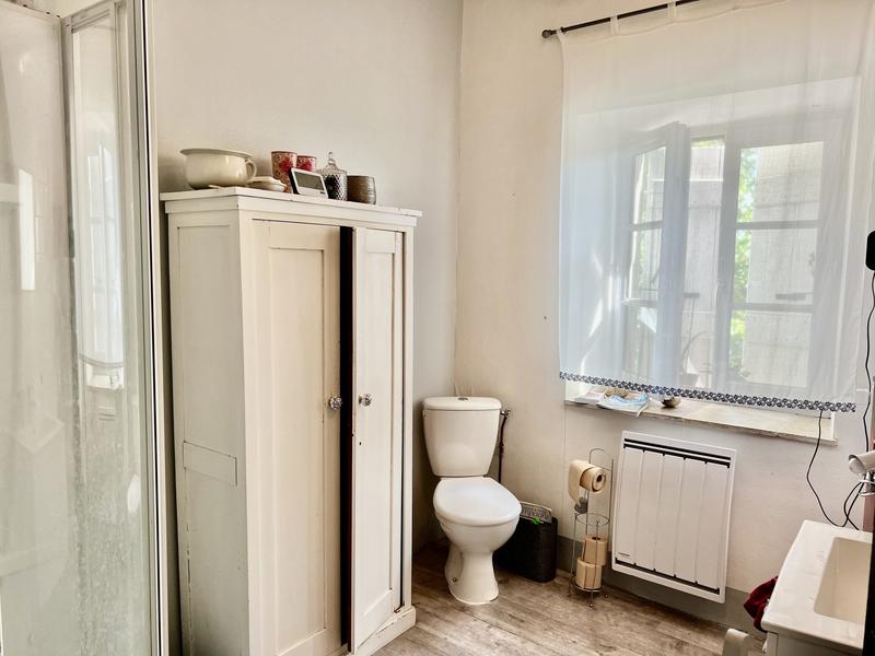 Maison traditionnelle - 322 m² - 9 pièces