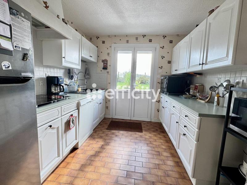 Maison - 100 m² - 5 pièces