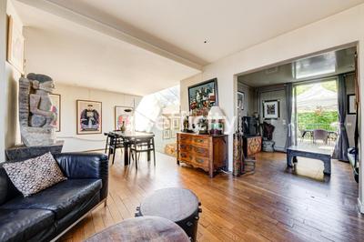 Maison - 155 m² - 6 pièces