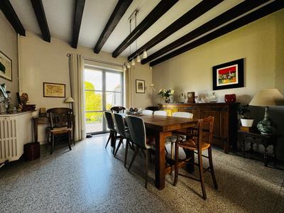Maison - 166 m² - 8 pièces
