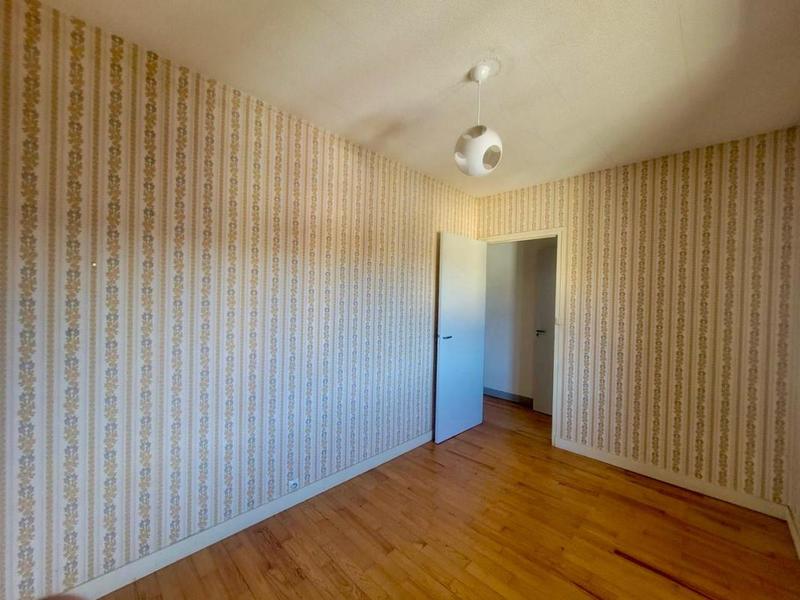 Maison - 65 m² - 5 pièces