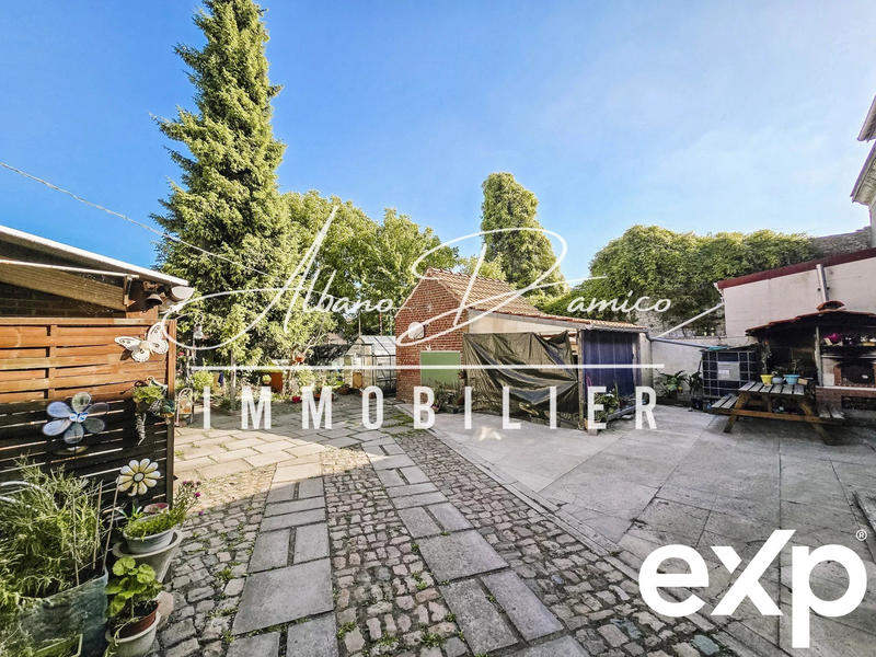 Maison - 166 m² - 7 pièces