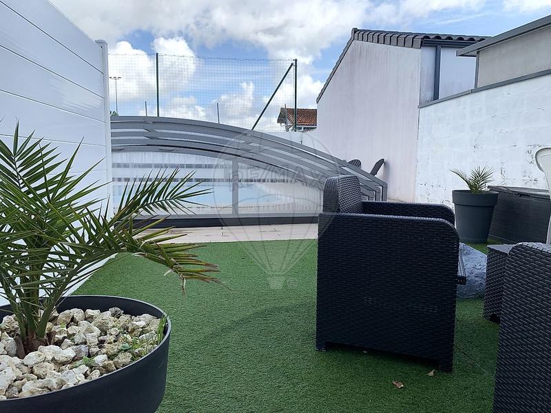 Maison - 105 m² - 6 pièces