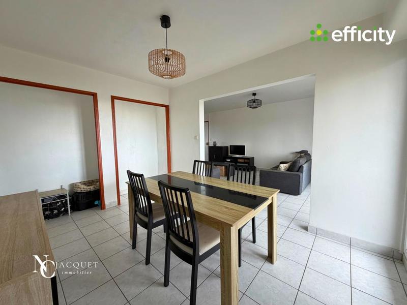 Appartement - 84 m² - 4 pièces