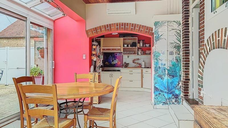 Maison - 166 m² - 6 pièces