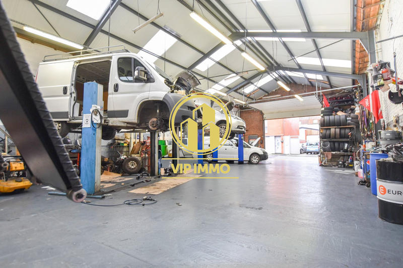 Entrepôt - 260 m²