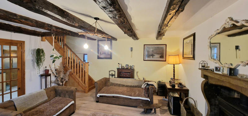 Maison - 165 m² - 8 pièces