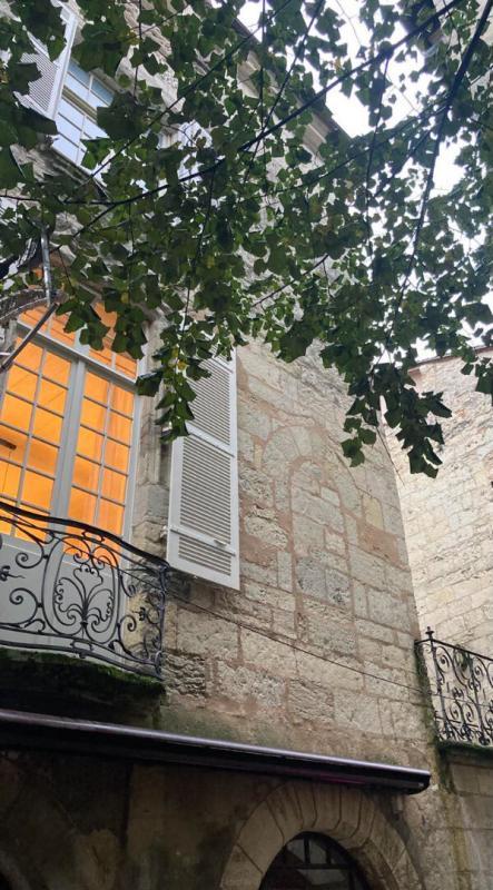 Appartement - 143 m² - 6 pièces