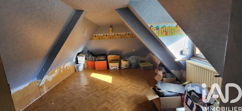 Maison - 132 m² - 9 pièces