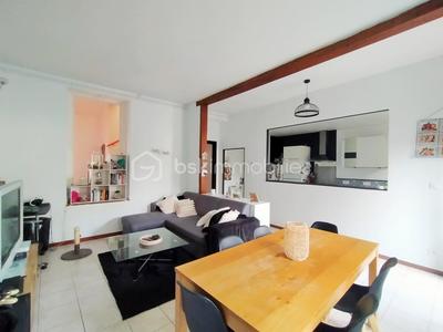 Maison de ville - 111 m² - 5 pièces