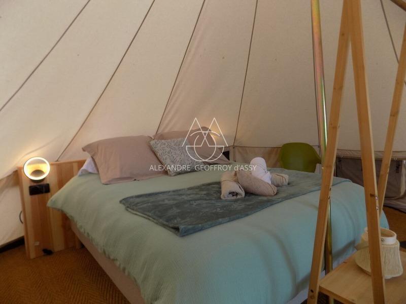 Propriété - 235 m² - 1 pièce