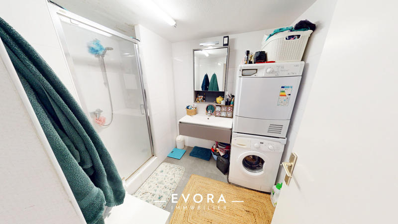 Appartement - 87 m² - 3 pièces